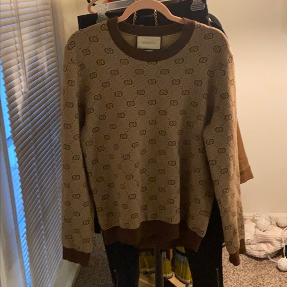 Gucci sweater